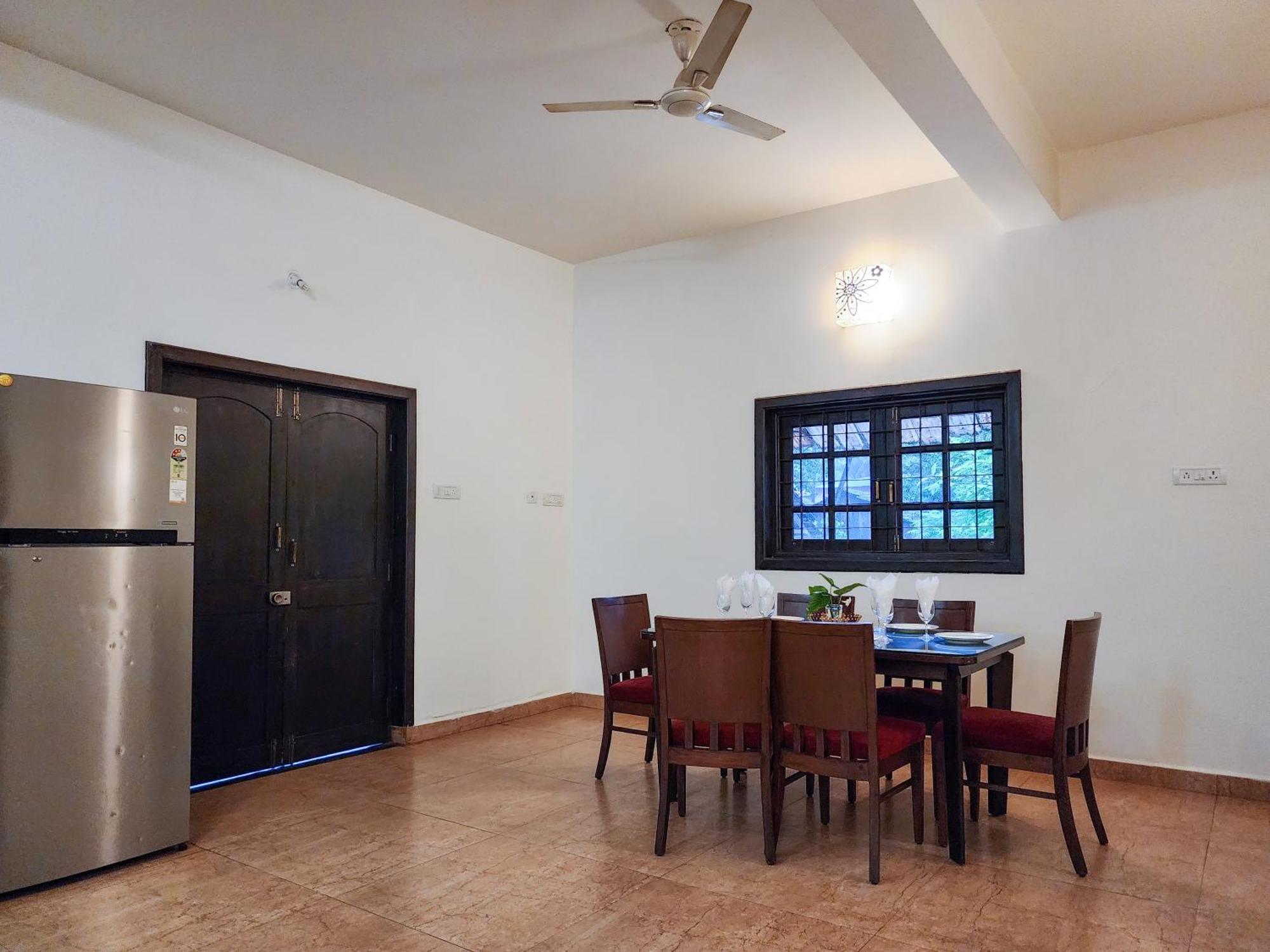Beach Villa Морджим Екстериор снимка