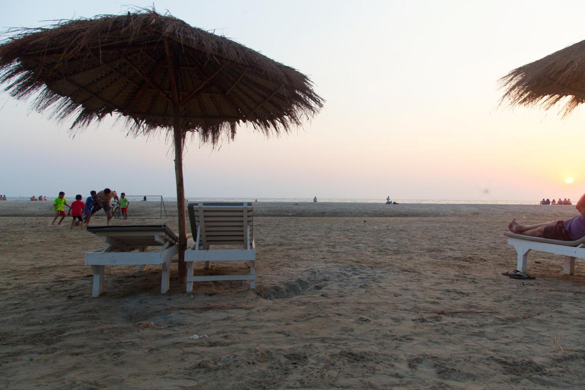 Beach Villa Морджим Екстериор снимка